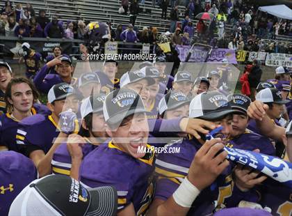 Thumbnail 1 in Escalon vs. Hilmar (CIF SJS D6 Final) photogallery.