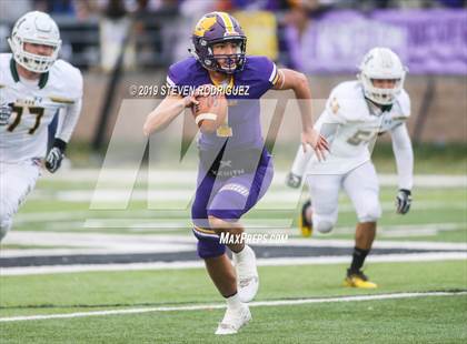 Thumbnail 1 in Escalon vs. Hilmar (CIF SJS D6 Final) photogallery.