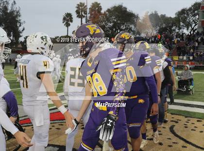 Thumbnail 3 in Escalon vs. Hilmar (CIF SJS D6 Final) photogallery.