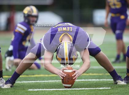 Thumbnail 2 in Escalon vs. Hilmar (CIF SJS D6 Final) photogallery.