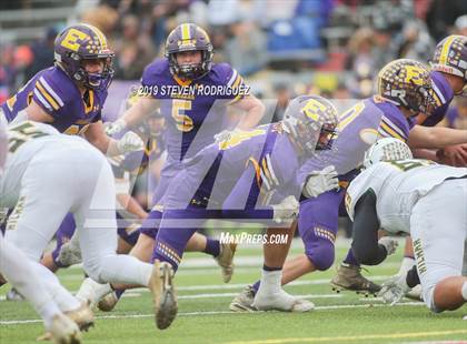 Thumbnail 3 in Escalon vs. Hilmar (CIF SJS D6 Final) photogallery.