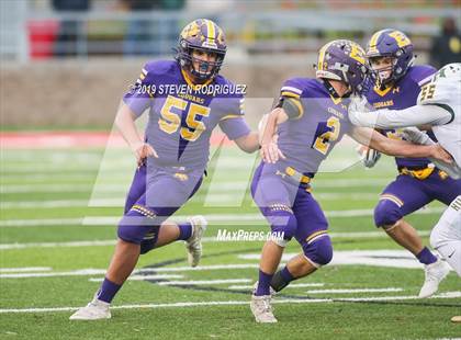 Thumbnail 2 in Escalon vs. Hilmar (CIF SJS D6 Final) photogallery.