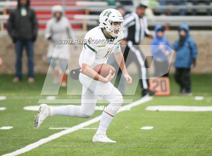 Thumbnail 2 in Escalon vs. Hilmar (CIF SJS D6 Final) photogallery.