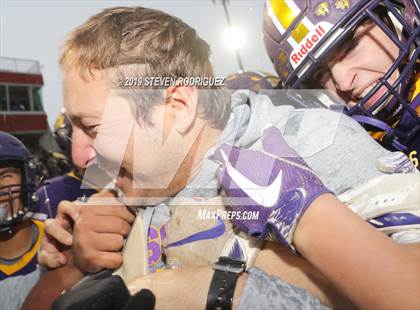 Thumbnail 1 in Escalon vs. Hilmar (CIF SJS D6 Final) photogallery.