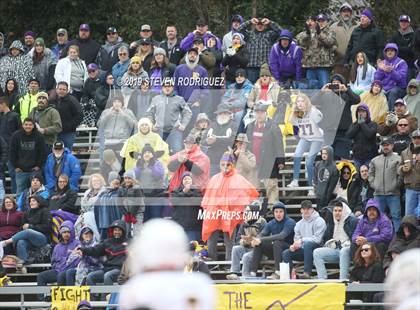 Thumbnail 1 in Escalon vs. Hilmar (CIF SJS D6 Final) photogallery.