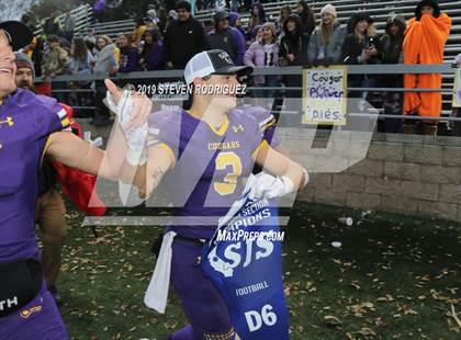 Thumbnail 2 in Escalon vs. Hilmar (CIF SJS D6 Final) photogallery.