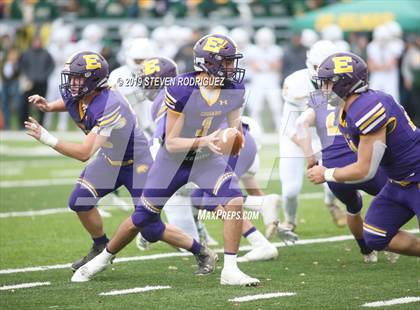 Thumbnail 3 in Escalon vs. Hilmar (CIF SJS D6 Final) photogallery.