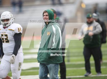 Thumbnail 1 in Escalon vs. Hilmar (CIF SJS D6 Final) photogallery.