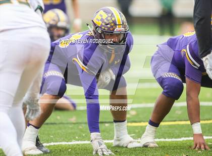 Thumbnail 2 in Escalon vs. Hilmar (CIF SJS D6 Final) photogallery.