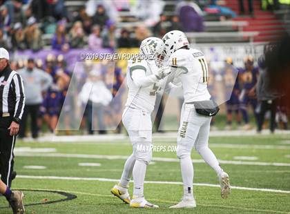 Thumbnail 2 in Escalon vs. Hilmar (CIF SJS D6 Final) photogallery.