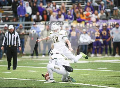 Thumbnail 3 in Escalon vs. Hilmar (CIF SJS D6 Final) photogallery.