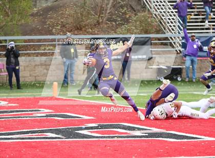 Thumbnail 3 in Escalon vs. Hilmar (CIF SJS D6 Final) photogallery.