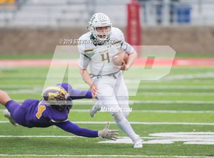 Thumbnail 3 in Escalon vs. Hilmar (CIF SJS D6 Final) photogallery.