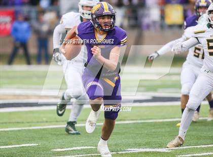 Thumbnail 1 in Escalon vs. Hilmar (CIF SJS D6 Final) photogallery.