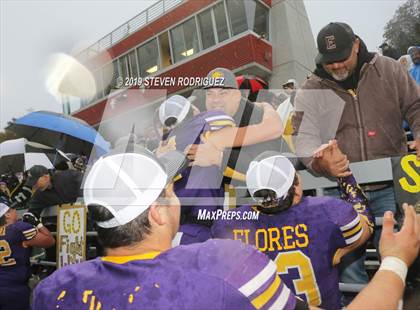 Thumbnail 1 in Escalon vs. Hilmar (CIF SJS D6 Final) photogallery.