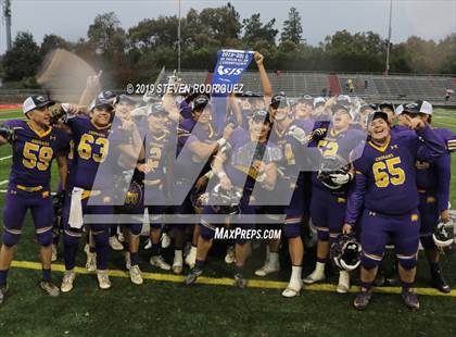 Thumbnail 2 in Escalon vs. Hilmar (CIF SJS D6 Final) photogallery.