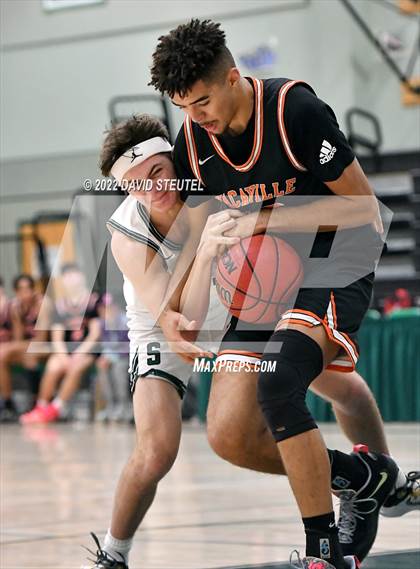 Thumbnail 3 in Vacaville vs. Sonoma Valley (Steve Cauchi Ram Jam) photogallery.