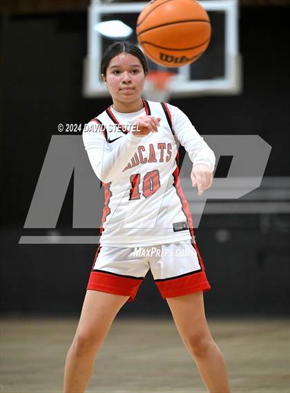 Thumbnail 2 in Sheldon vs. Fowler (Sac Adventist Holiday Invitational) photogallery.