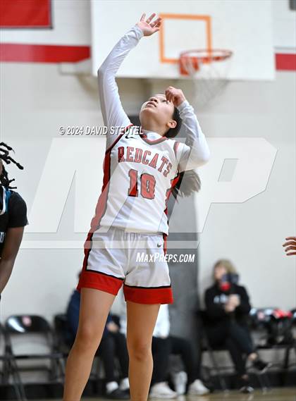Thumbnail 1 in Sheldon vs. Fowler (Sac Adventist Holiday Invitational) photogallery.