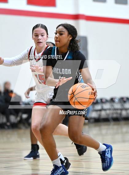 Thumbnail 1 in Sheldon vs. Fowler (Sac Adventist Holiday Invitational) photogallery.