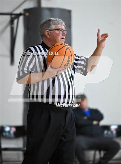 Thumbnail 1 in Sheldon vs. Fowler (Sac Adventist Holiday Invitational) photogallery.