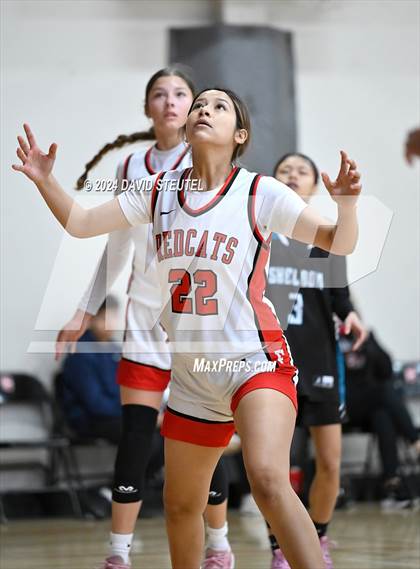 Thumbnail 2 in Sheldon vs. Fowler (Sac Adventist Holiday Invitational) photogallery.
