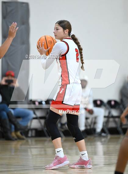 Thumbnail 3 in Sheldon vs. Fowler (Sac Adventist Holiday Invitational) photogallery.