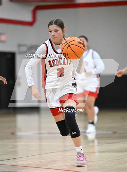 Thumbnail 3 in Sheldon vs. Fowler (Sac Adventist Holiday Invitational) photogallery.