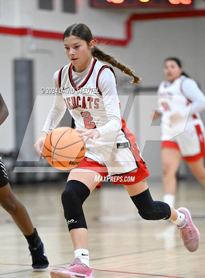 Thumbnail 1 in Sheldon vs. Fowler (Sac Adventist Holiday Invitational) photogallery.
