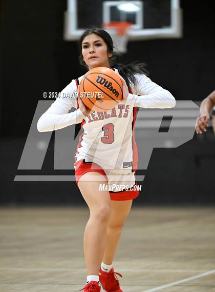 Thumbnail 1 in Sheldon vs. Fowler (Sac Adventist Holiday Invitational) photogallery.