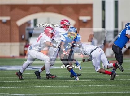 Thumbnail 1 in Lord Botetourt vs. Hopewell (VHSL Class 3 Final) photogallery.