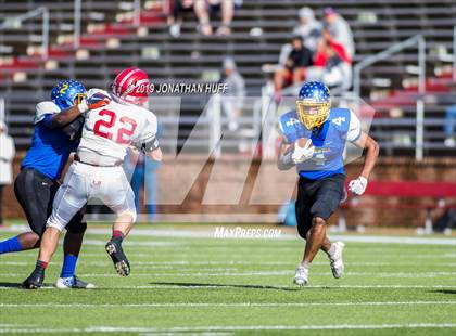 Thumbnail 2 in Lord Botetourt vs. Hopewell (VHSL Class 3 Final) photogallery.