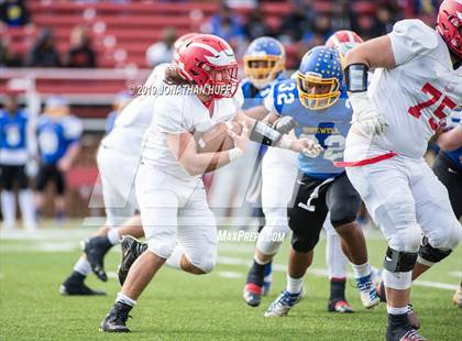 Thumbnail 2 in Lord Botetourt vs. Hopewell (VHSL Class 3 Final) photogallery.