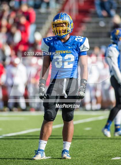 Thumbnail 3 in Lord Botetourt vs. Hopewell (VHSL Class 3 Final) photogallery.