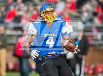 Thumbnail 2 in Lord Botetourt vs. Hopewell (VHSL Class 3 Final) photogallery.