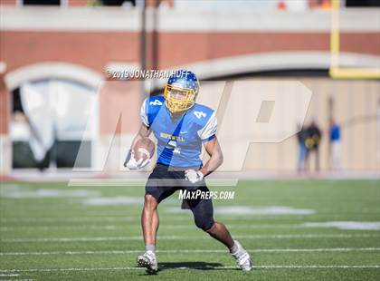 Thumbnail 3 in Lord Botetourt vs. Hopewell (VHSL Class 3 Final) photogallery.
