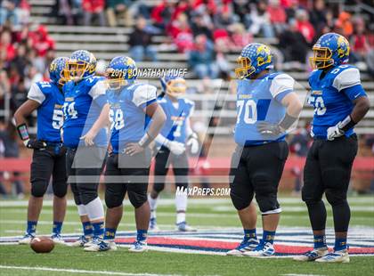 Thumbnail 2 in Lord Botetourt vs. Hopewell (VHSL Class 3 Final) photogallery.