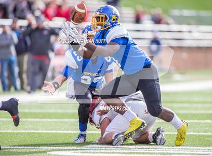 Thumbnail 3 in Lord Botetourt vs. Hopewell (VHSL Class 3 Final) photogallery.