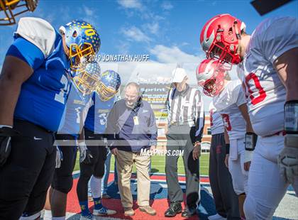 Thumbnail 1 in Lord Botetourt vs. Hopewell (VHSL Class 3 Final) photogallery.