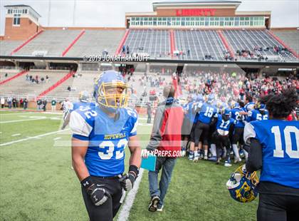 Thumbnail 3 in Lord Botetourt vs. Hopewell (VHSL Class 3 Final) photogallery.