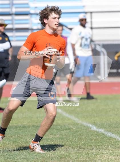 Thumbnail 3 in Thunderbird vs Mountain Pointe (Cactus Duel Out West 7-on-7 Tournament) photogallery.