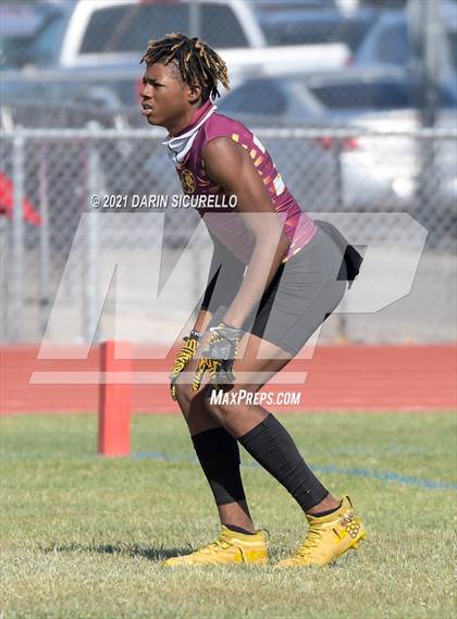 Thumbnail 1 in Thunderbird vs Mountain Pointe (Cactus Duel Out West 7-on-7 Tournament) photogallery.