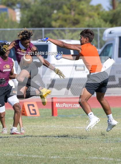 Thumbnail 2 in Thunderbird vs Mountain Pointe (Cactus Duel Out West 7-on-7 Tournament) photogallery.