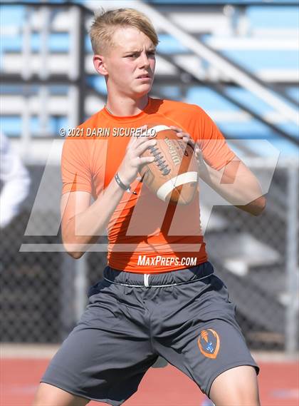 Thumbnail 3 in Thunderbird vs Mountain Pointe (Cactus Duel Out West 7-on-7 Tournament) photogallery.