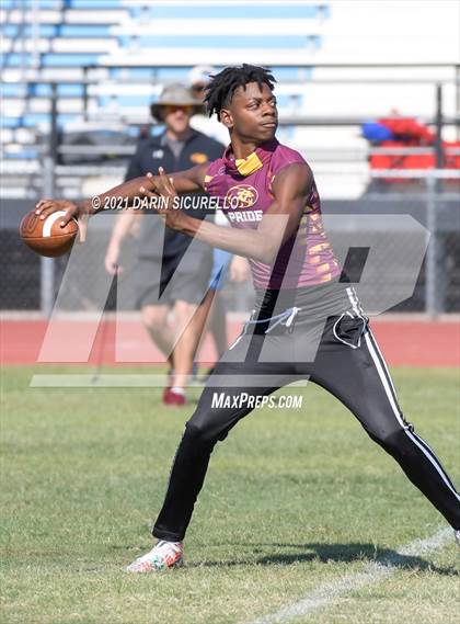 Thumbnail 3 in Thunderbird vs Mountain Pointe (Cactus Duel Out West 7-on-7 Tournament) photogallery.