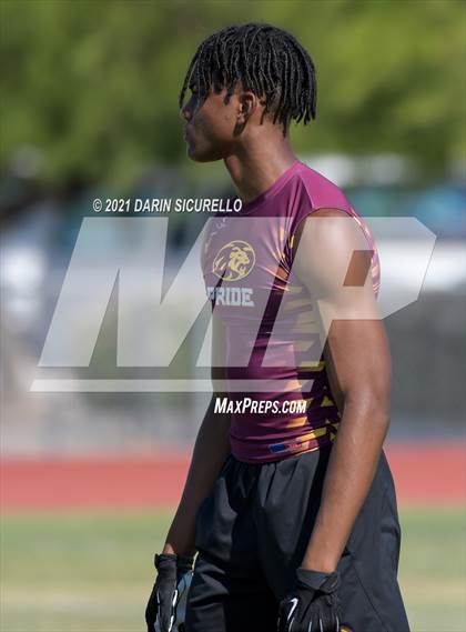 Thumbnail 2 in Thunderbird vs Mountain Pointe (Cactus Duel Out West 7-on-7 Tournament) photogallery.