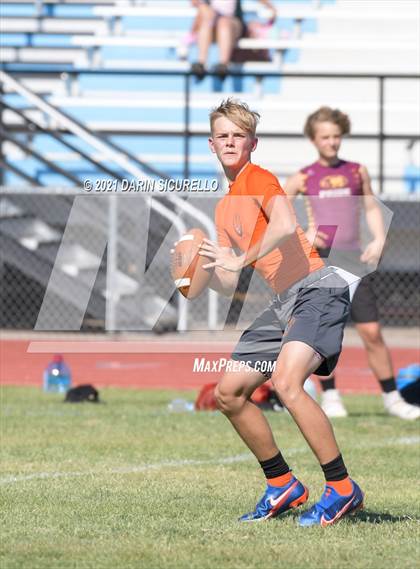 Thumbnail 2 in Thunderbird vs Mountain Pointe (Cactus Duel Out West 7-on-7 Tournament) photogallery.