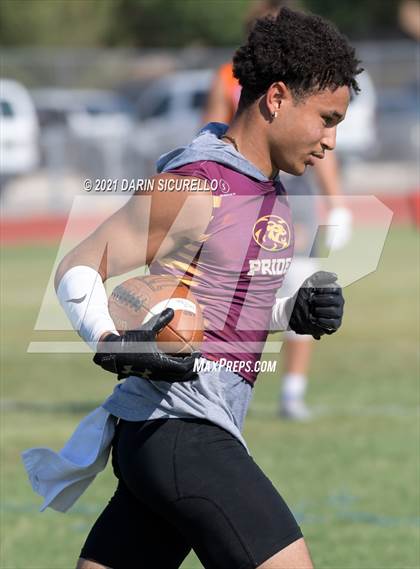 Thumbnail 2 in Thunderbird vs Mountain Pointe (Cactus Duel Out West 7-on-7 Tournament) photogallery.