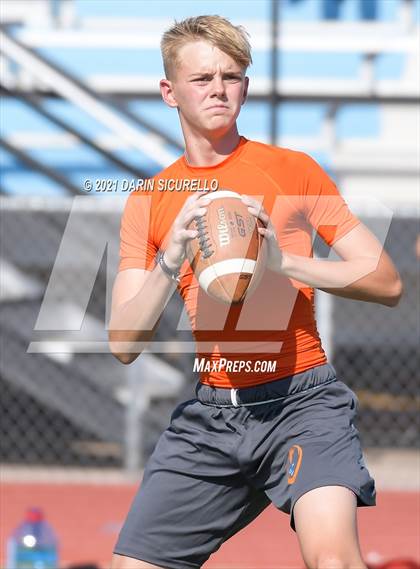 Thumbnail 1 in Thunderbird vs Mountain Pointe (Cactus Duel Out West 7-on-7 Tournament) photogallery.