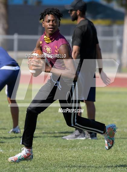 Thumbnail 1 in Thunderbird vs Mountain Pointe (Cactus Duel Out West 7-on-7 Tournament) photogallery.